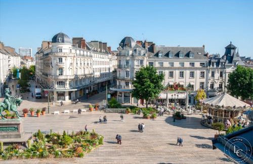 Orleans Apartment | Le Martroi - Hypercentre avec vue - 55m 1 chambre