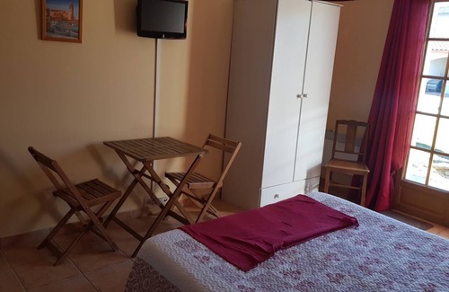 Sorede Bed & Breakfast | Le Mas Cairou Vous Accueil à Sorède, Point de Départ Idéal Pour vos Balades