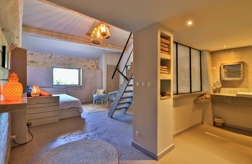 Saint-Laurent-d'Aigouze Bed & Breakfast | Le Mas des Brune