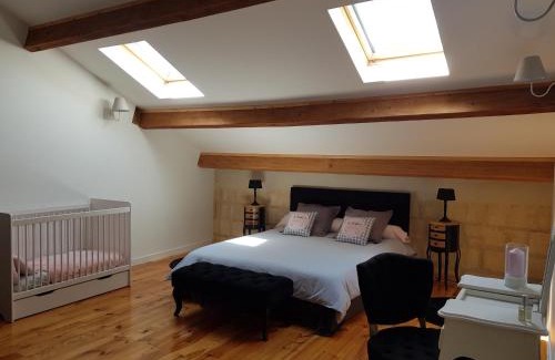 Saint Pierre de Mezoargues Apartment | Le Mas de Guiguite