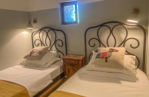 Meyrannes House | Le Mas de Roussa