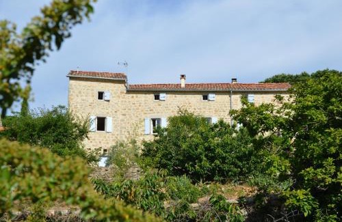 Saint-Paul-le-Jeune Bed & Breakfast | Le Mas des Monèdes