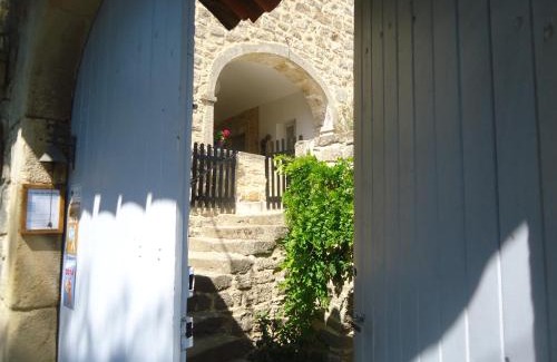 Saint-Paul-le-Jeune Bed & Breakfast | Le Mas des Monèdes