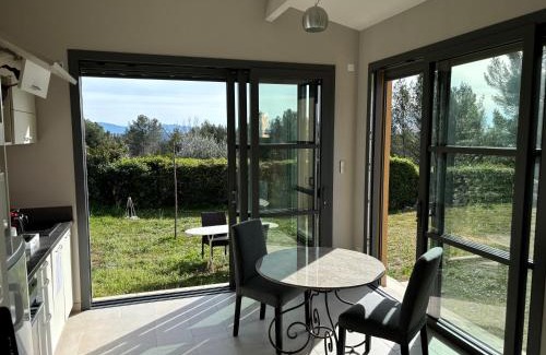Nord Bed & Breakfast | le Mas des Pignes -adults only