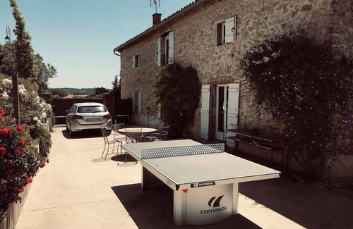 Vezenobres House | Le mas du figuier at the foot of the medieval city