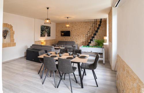Saint-Paul-Trois-Chateaux Apartment | Le Mazagran