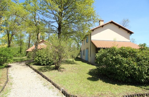 Meuzac House | Le Mazeau - MEUZAC - Gîte