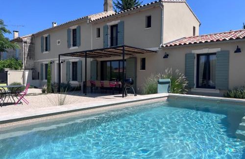 Fontvieille Villa | Le Mazet d'Ernestine - Piscine et Cheminée