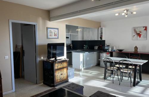 Frejus Plage Apartment | le mediterranee vasapolli