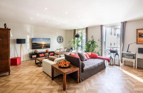 Liberation Apartment | "Le Mirabeau" by EnjoyNice, spacious 2-bed with airco