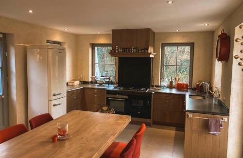 Couture-Saint-Germain Villa | Le Mirador