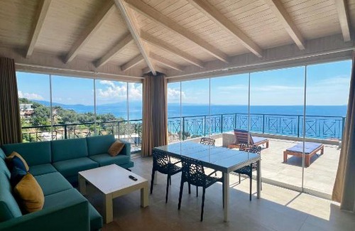 Qazim Pali House | Le Monde 1