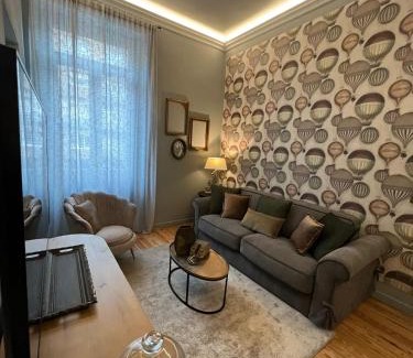 Cuneo Apartment | LE MONGOLFIERE
