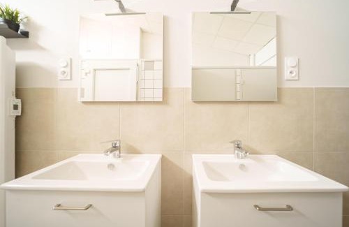 Perrigny Apartment | Le Mont neuf - Chambres avec cuisine au coeur de la nature type Appart'Hotel - sanitaires communs