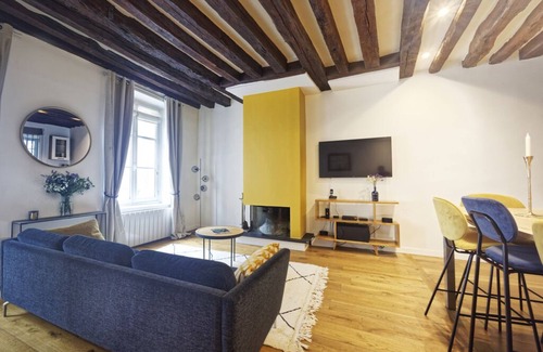 Notre-Dame Apartment | Le Montbauron - Les Demoiselles à Versailles