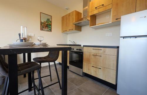 Vaux-en-Bugey Apartment | Le Montréal proche CNPE Parking Calme Wifi