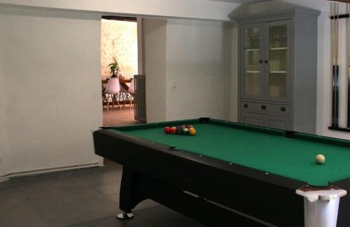 Villegly House | Le Moulin, avec parc, piscine, au cœur du village