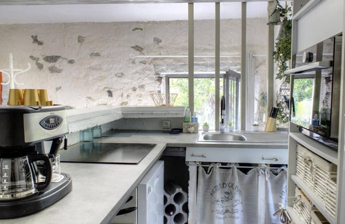 Fontan House | Le Moulin de la Source