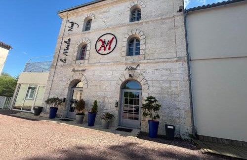 Gond-Pontouvre Hotel | Le Moulin Neuf