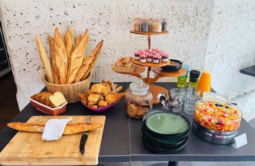 Gond-Pontouvre Hotel | Le Moulin Neuf