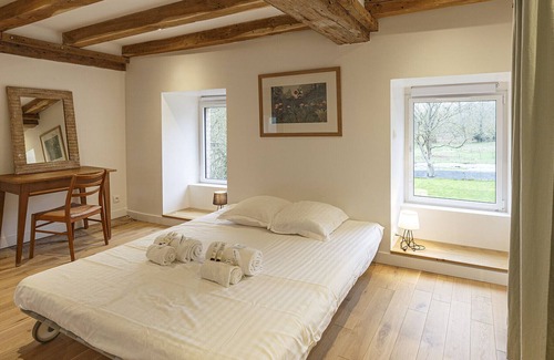 Entrammes House | Le Moulin - Rénové, 3 chambres à Entrammes