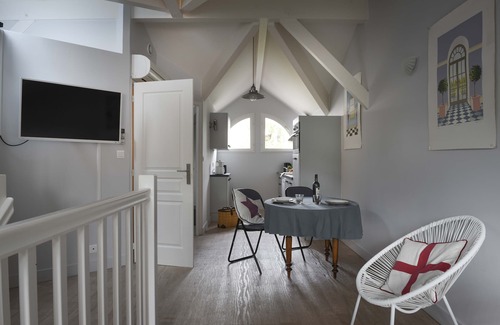 Le Moulleau Apartment | Le Moulleau 50m from the beach T2bis apartment. Between Arcachon and the Dune du Pyla