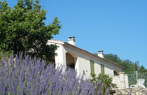 Chassagnes House | Le Murier B : Mooie Vakantiewoning met Zwembad in de Ardèche