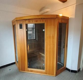 Saint-Marcel-d'Aredeche House | Le Murier en Ardèche, 10 personnes, avec sauna