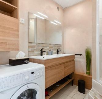 La Madeleine Apartment | Le Nala - Spacious - AC - WIFI - 10 min from the sea