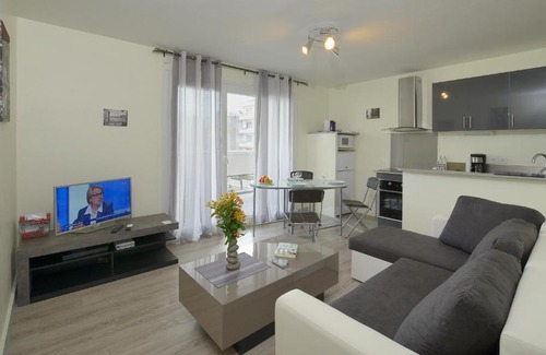 Saint-Serge Apartment | Le New Yorkais-Jardin des Plantes
