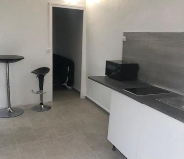 Sevran Apartment | Le nid chaleureux