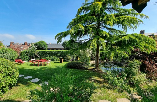 Honfleur Apartment | Le Nid de La Maison Saint Léonard | Lovely Shared Garden in the Heart of Ho