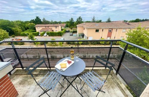Muret Apartment | " Le nid de Peyramont " Centre ville - Balcon - WiFi