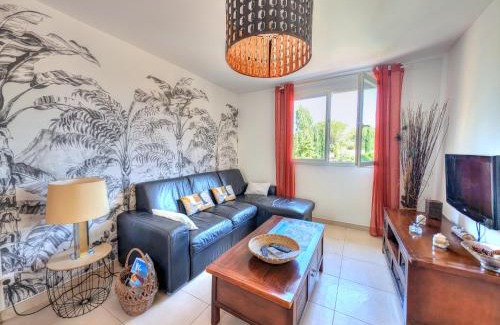 Le Cannet-des-Maures Apartment | Le Nid des Maures