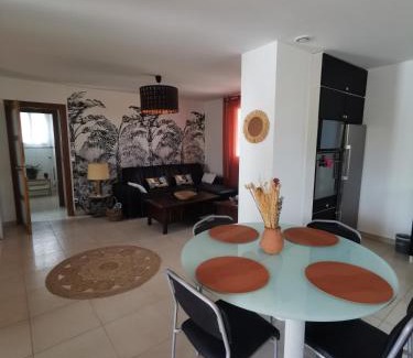 Le Cannet-des-Maures Apartment | Le Nid des Maures