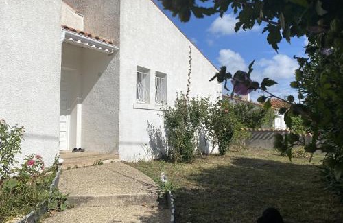 Le Chateau-d'Oleron House | Le nid douillet du Chateau