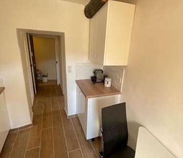 Sainte-Agnes Apartment | Le nid douillet au cœur du village