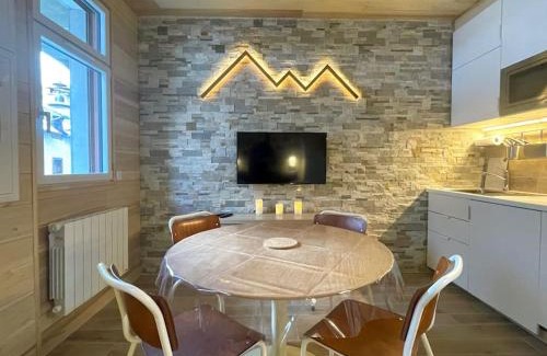 Cauterets Apartment | LE NID