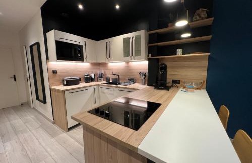 Anatole France Danton Apartment | Le Nid Havrais