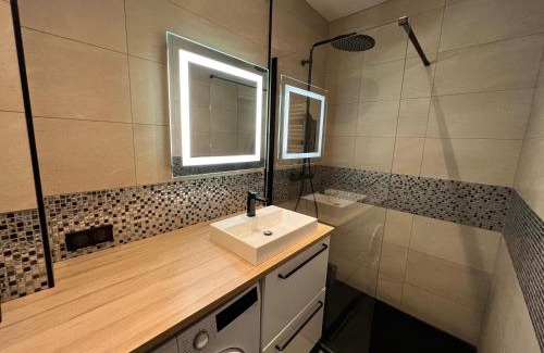 Anatole France Danton Apartment | Le Nid Havrais