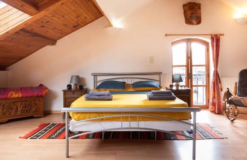 Epertully House | Le Noyer by Interhome