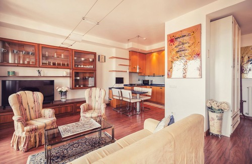 Sanremo Apartment | Le Orchidee 10 Apartment by Wonderful Italy