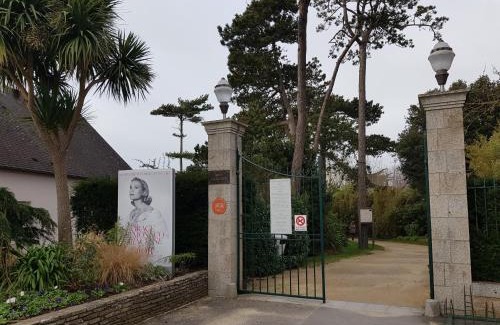 Donville-les-Bains Apartment | Le P'tit gousset, à 100 m de la mer