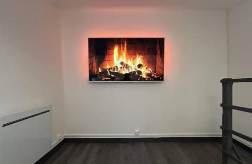 Senlis Apartment | Le Paddock - COSY FLAT Senlis