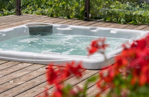 Verrieres House | Le Pailler Chambres D'hôtes Restaurant Gîte piscine & spa