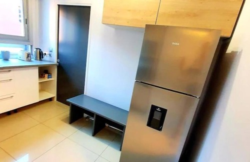 Perpignan Apartment | Le Palace Climatisé au Centre-ville - Piscine - Accès Rapide Plage et Espagne
