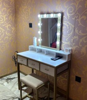 Fabregues Apartment | Le Palais Du Khalif