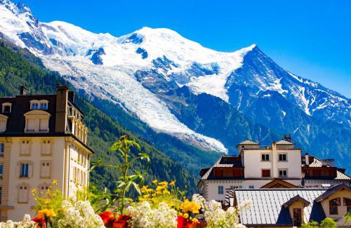 Chamonix City Centre Apartment | Le Panoramic Mont Blanc Apartment - Chamonix All Year