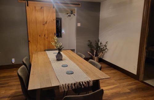 Cayamant Ski Chalet | Le Parasol Bleu