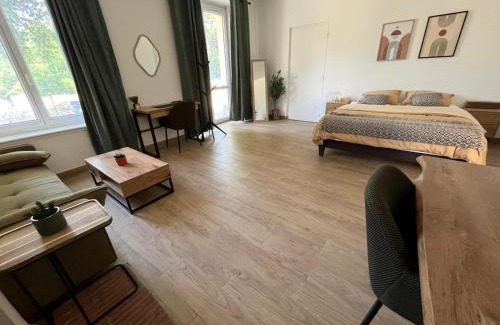Villeneuve-sous-Dammartin Bed & Breakfast | Le parc d'eden